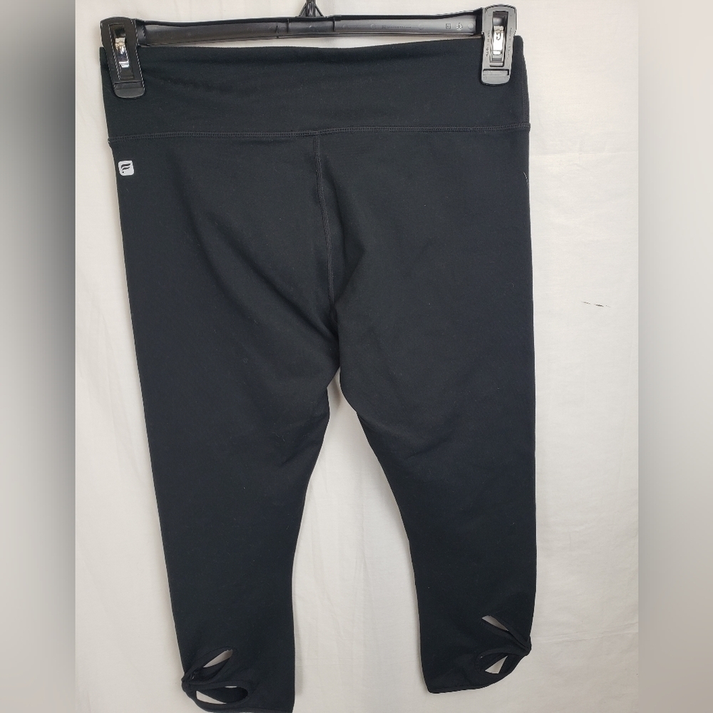 Fabletics Black Crop Leggings Sz M - Picture 3 of 6